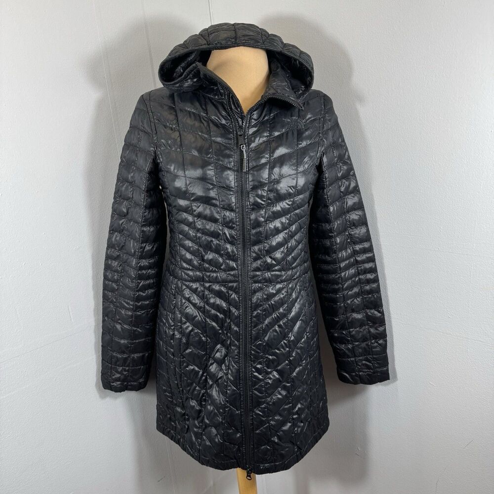 The North Face Sz S Quilted Puffer Lightweight Jacket Thermoball Parka NF00CXH8